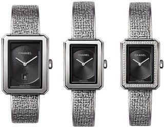 Часы Boy.Friend Tweed на гибком стальном браслете гравировка которого повторяет фактуру твида Chanel.