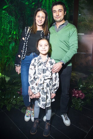 Сергей и Татьяна Азатян с дочерью.