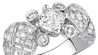 Signature Chanel Fine Jewelry коллекция украшений с подвижными звеньями в форме ромба | Tatler