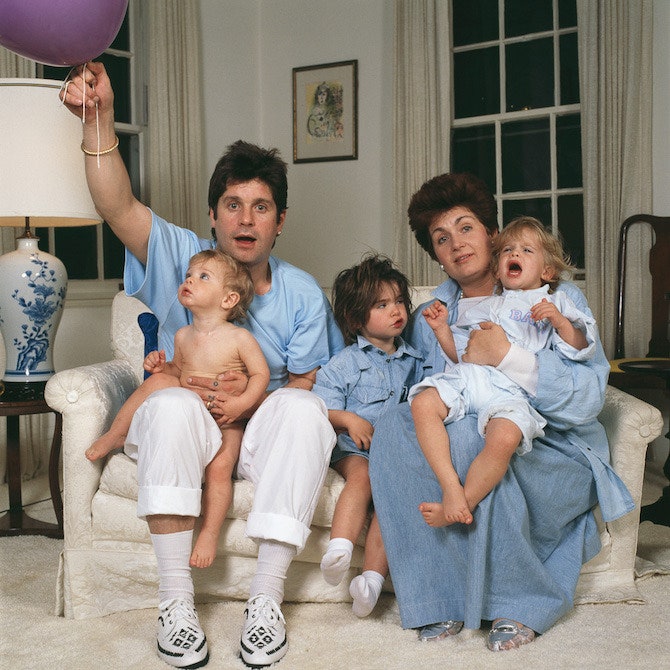 Оззи и Шэрон Осборн с детьми 1987 год