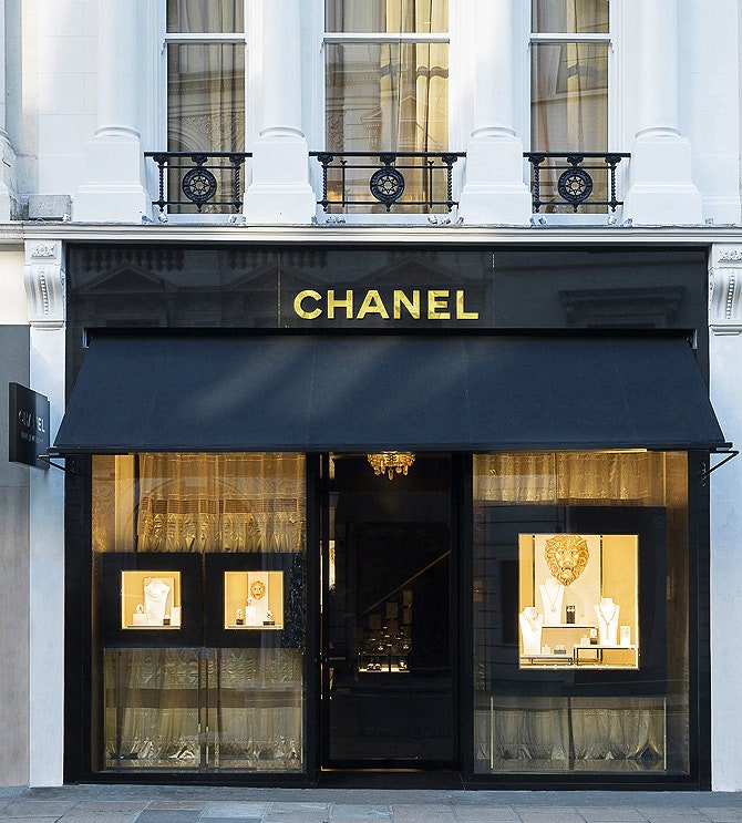 Бутик Chanel на Bond Street в Лондоне