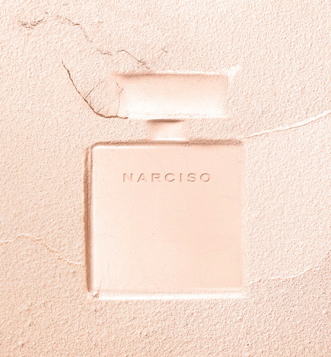 Ню пожалуйста аромат Narciso Poudree от Narciso Rodriguez