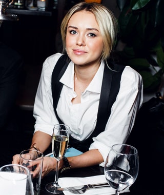 Ксения Сухинова.