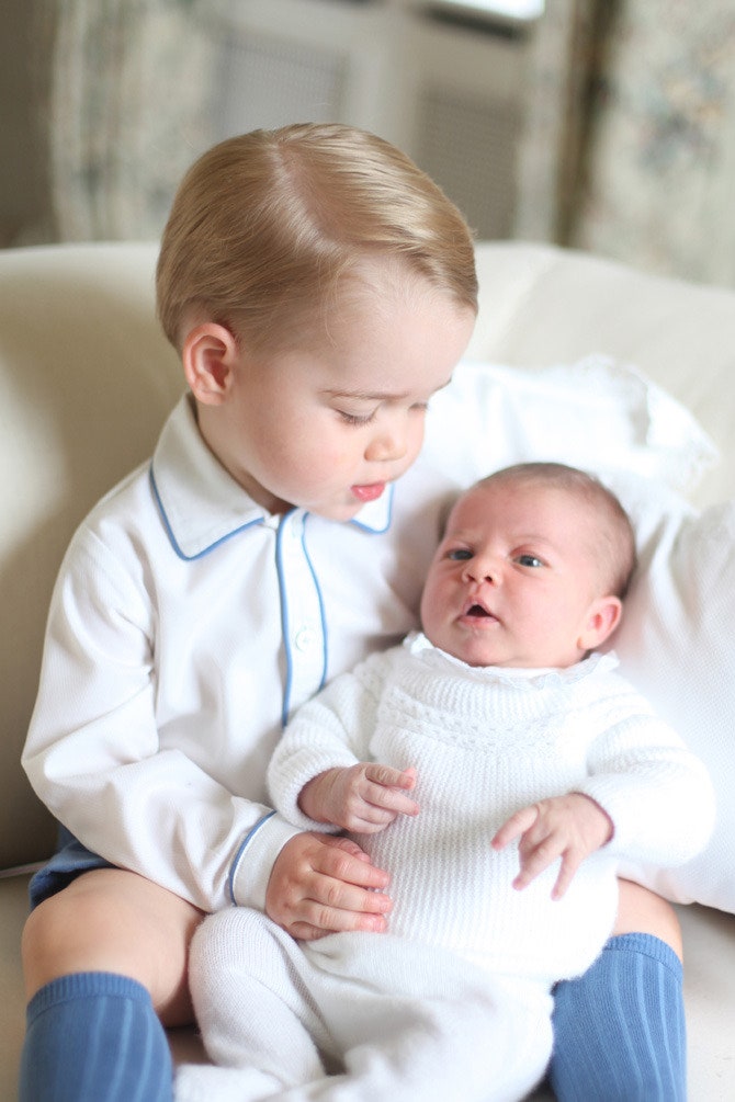 Фото герцога и герцогини Кембриджских  принца Генри и принцессы Шарлотты |Tatler