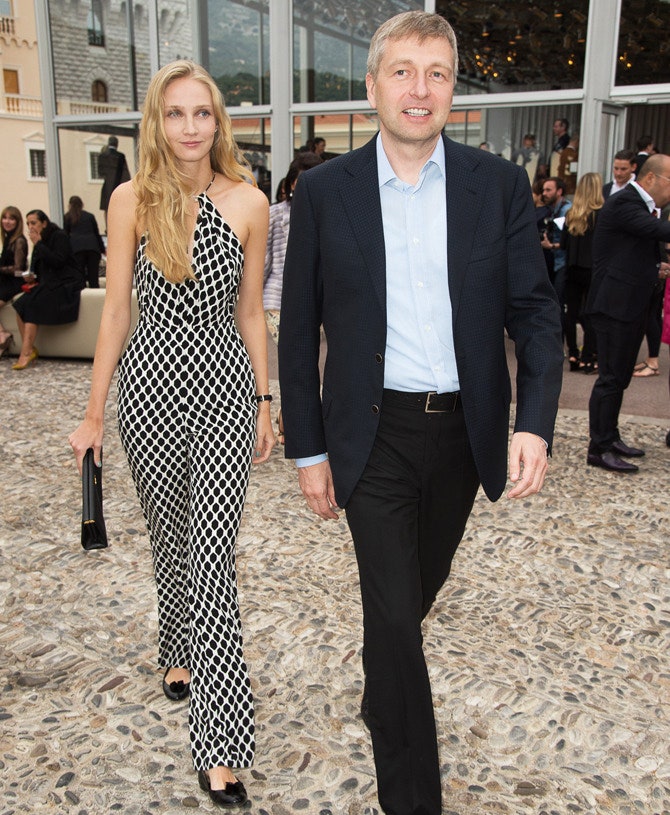 Анна Барсукова и Дмитрий Рыболовлев перед показом круизной коллекции Chanel в Монте Карло