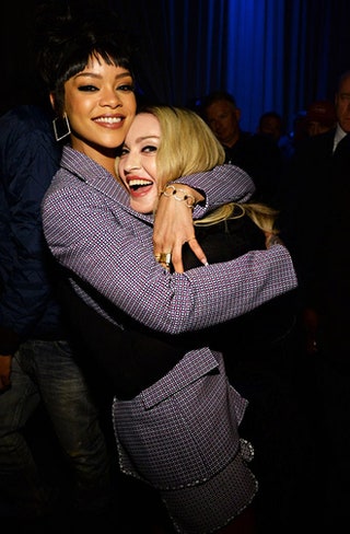 Рианна и Мадонна.