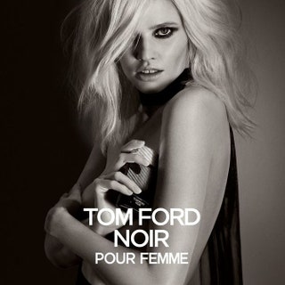 Лара Стоун в рекламной кампании аромата Noir Pour Femme от Tom Ford.