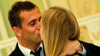 Александр Кержаков и Милана Тюльпанова свадебные фотографии |Tatler