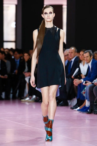 Неделя моды в Париже показ Dior