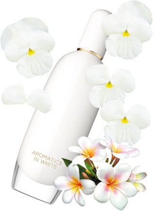 Сама нежность аромат Aromatics in White от Clinique с нотами фиалковых листьев розовых лепестков и цветков апельсина.