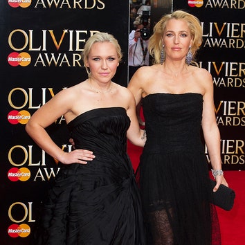 Светский дебют дочери Джиллиан Андерсон на Olivier Awards-2015