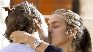 Ирина Шейк и Брэдли Купер фото целующейся пары на свидании в Лондоне | Tatler