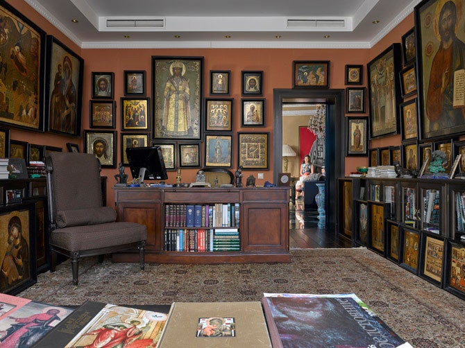 Виктор Бондаренко бизнесмен и коллекционер показал свой дом на Рублевке