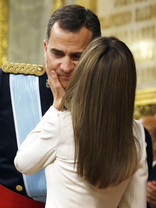 Король Испании Фелипе VI и королеваконсорт Испании супруга короля Летисия.