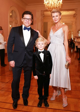 Антон Борисевич и Виктория Борисевич в Dior с сыном.