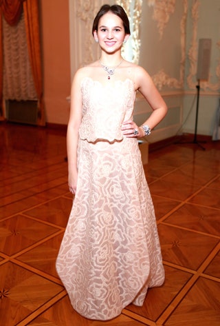 Монна Голдовская в платье Armani Prive.