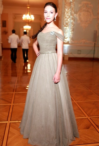 Анна Глик в платье Valentin Yudashkin.