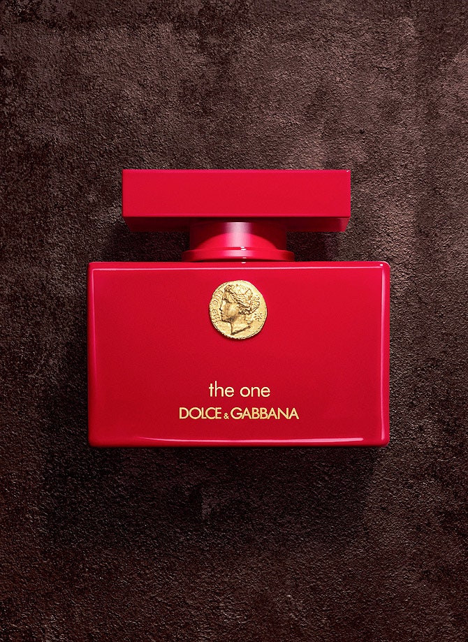 Восточноцветочный аромат The One Collector's Edition от DolceampGabbana