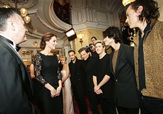 Герцогиня Кэтрин и группа One Direction.