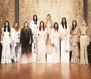 Платья Givenchy Haute Couture.