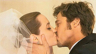 Свадьба Анджелины Джоли и Брэда Питта  свадебные фото в Tatler