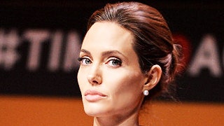 Анджелине Джоли присвоили титул