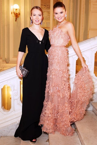 Ида Лоло и Полина Литвак в Elie Saab Haute Couture.