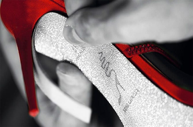 Rene Caovilla вечерние туфли и босоножки из новогодней коллекции с кристаллами Swarovski | Tatler