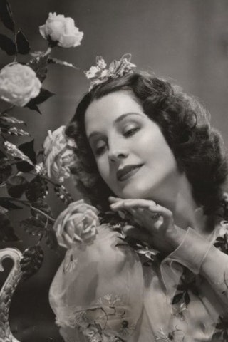 Норме Ширер было 35 лет когда она сыграла в первом звуковом фильме о Ромео и Джульетте.