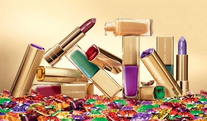 DolceGabbana рождественская коллекция макияжа вдохновленная цветом драгоценных камней | Tatler