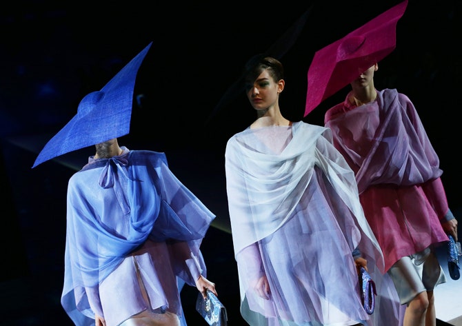 Неделя моды в Милане показ Giorgio Armani
