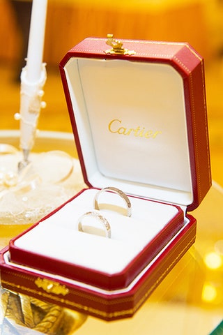 Кольца Cartier.