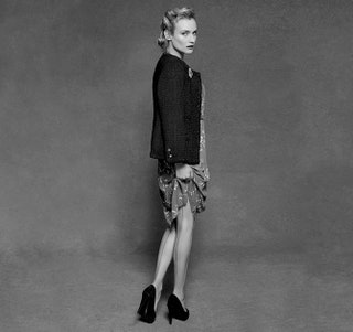 Диана Крюгер в черном жакете Chanel на снимке Карла Лагерфельда.