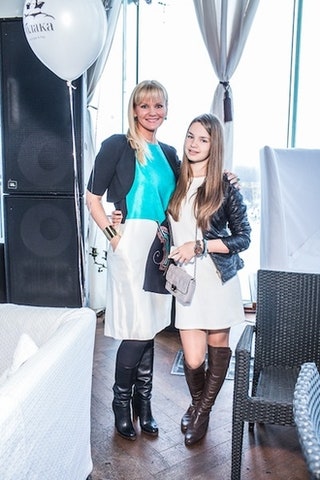 Екатерина Лиепа с дочерью.