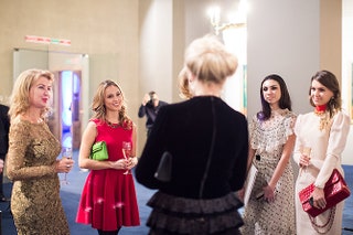 Марина Федун Алина Успенская Анастасия Беляк и Катя Федун с принцессой Кентской.