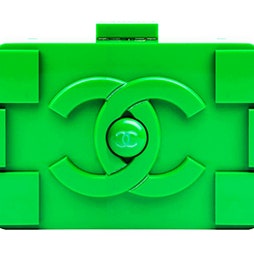 Party-тренд: клатчи Chanel Lego