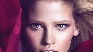Лара Стоун — новое лицо Euphoria Calvin Klein