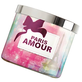 Свеча Paris Amour от BathBody Works романтический вечер в Париже не выходя из дома.