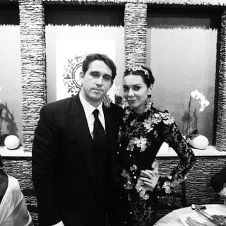 Алексей Киселев и Алина ГальчеваКальциду после шоу DolceGabbana в ресторане Osteria Cavallini .