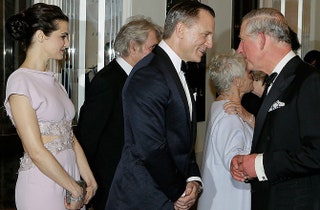 Рэйчел Уайз Дэниел Крейг и принц Чарльз.