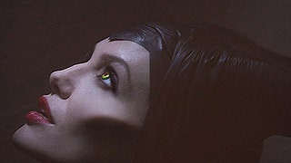 Джоли чудовище на съемках Maleficent