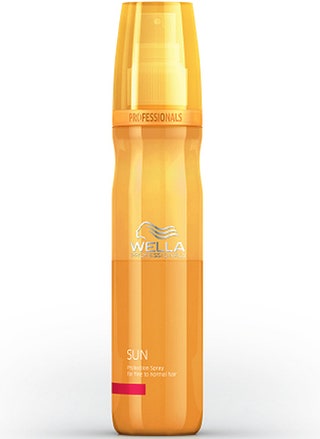 Спрей Sun Protection Spray  от Wella Professionals защита волос от солнца жары и соленой воды без эффекта утяжеления.