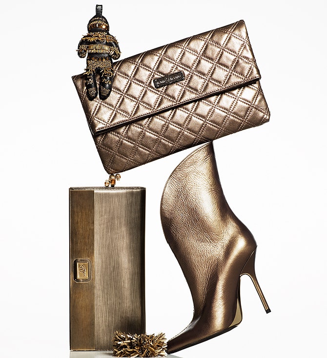 Брелок из кожи с искусственным жемчугом металлический браслет Barbara Bui сумка из металлизированной кожи Marc Jacobs...