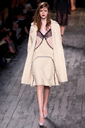 Неделя моды в Париже показ Nina Ricci
