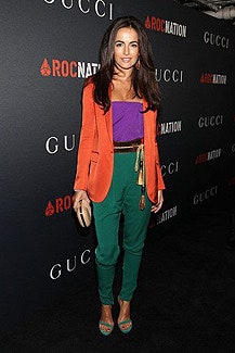 Камилла Белль в босоножках Gucci.