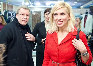 Виктор Ерофеев и Алена Свиридова.