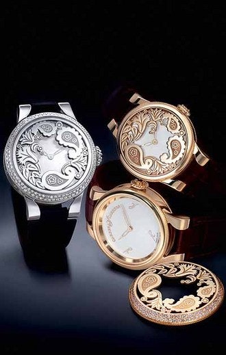 Ювелирные часы Aqua от Carrera y Carrera модели из белого и желтого золота с бриллиантами с ремешками из шелка и кожи...