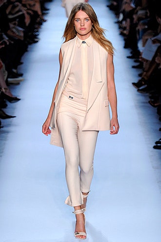 Неделя моды в Париже показ Givenchy