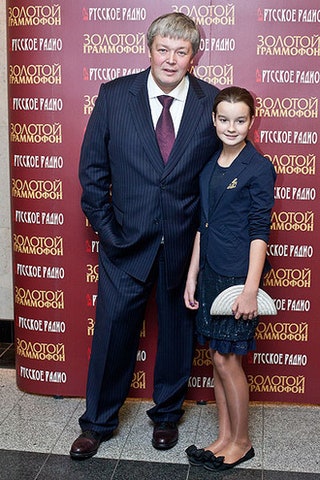Александр Стриженов с дочерью.