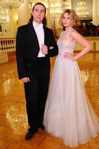 Евгений Кулеш и Ксения Скворцова в Valentino Haute Couture.